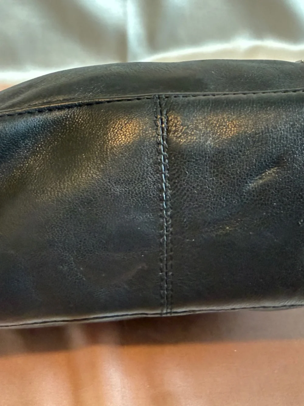 Wilsons Leather Black Leather Shoulder Bag with Silver Hardware - Picture 5 of 5